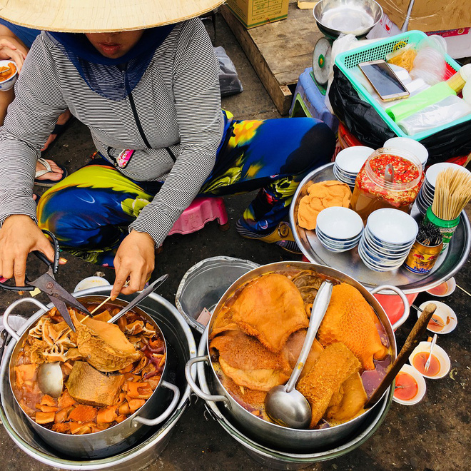 Mách bạn các món ăn đường phố từ 20 ngàn ở Hồ Chí Minh