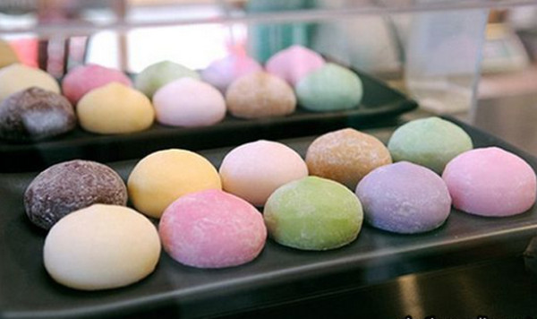 Bánh mochi đủ sắc màu